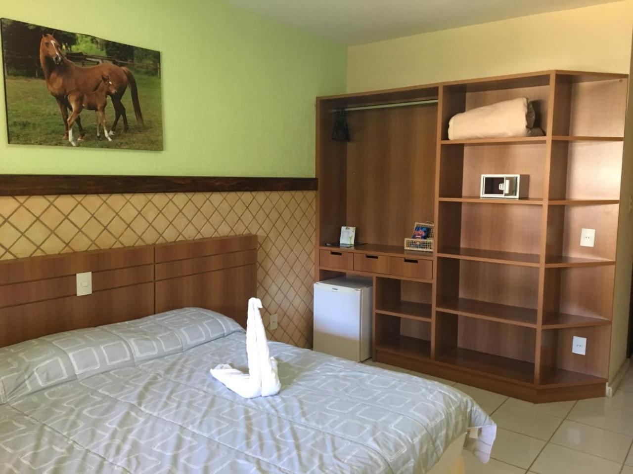 Hotel Fazenda Tucano Capim Branco Eksteriør bilde